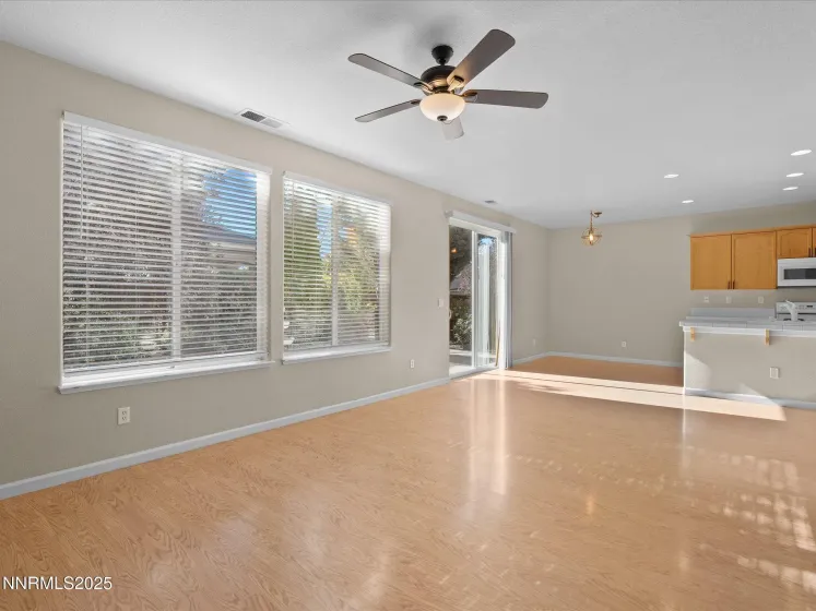 9290 Hummer, Reno, Nevada 89521, 4 Bedrooms Bedrooms, ,3 BathroomsBathrooms,Residential,Residential,Hummer,250056356