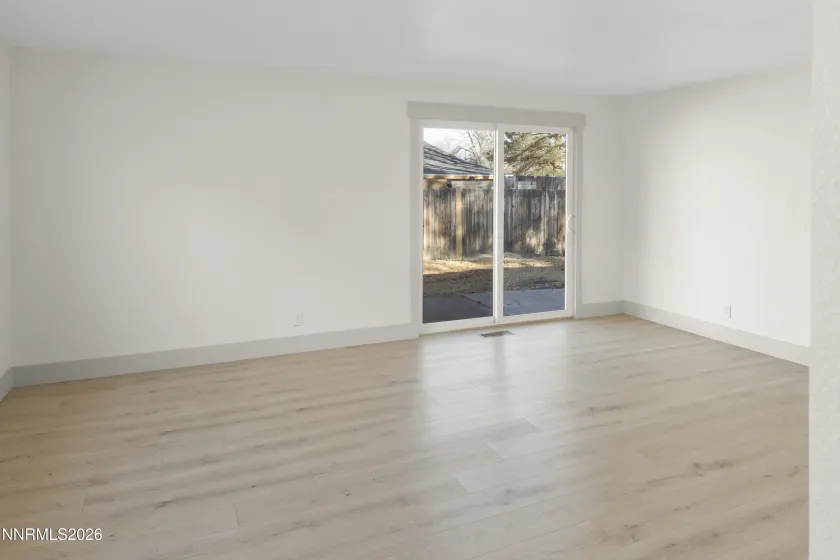 308 Shawna, Yerington, Nevada 89447, 3 Bedrooms Bedrooms, ,2 BathroomsBathrooms,Residential,Residential,Shawna,260000665