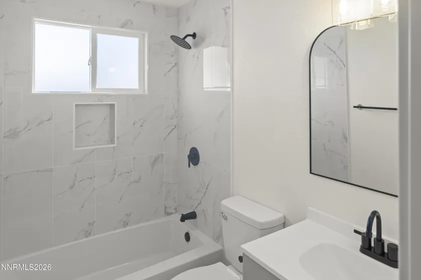 308 Shawna, Yerington, Nevada 89447, 3 Bedrooms Bedrooms, ,2 BathroomsBathrooms,Residential,Residential,Shawna,260000665