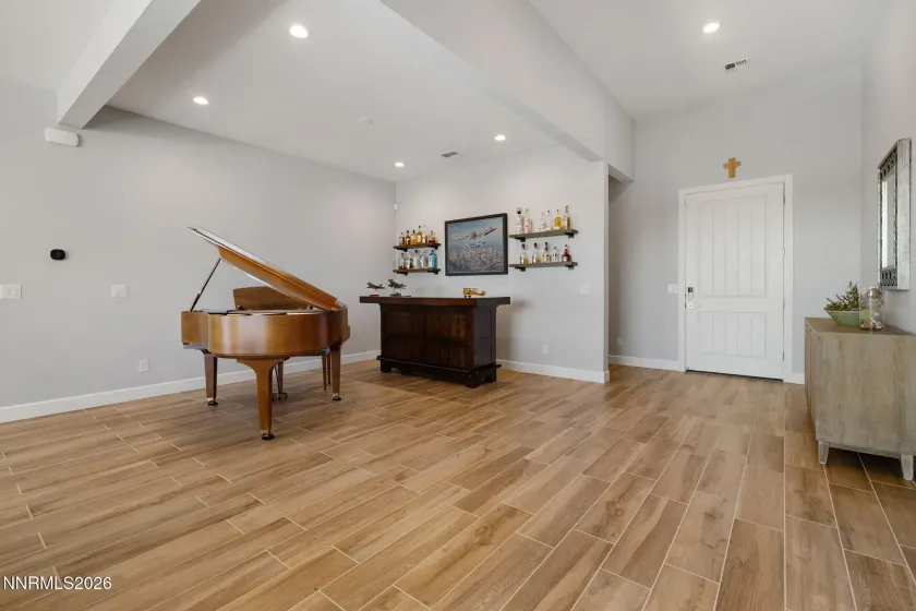 1561 Evangeline, Sparks, Nevada 89436, 4 Bedrooms Bedrooms, ,4 BathroomsBathrooms,Residential,Residential,Evangeline,260000669