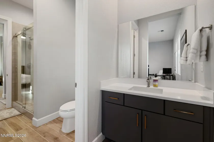 1561 Evangeline, Sparks, Nevada 89436, 4 Bedrooms Bedrooms, ,4 BathroomsBathrooms,Residential,Residential,Evangeline,260000669