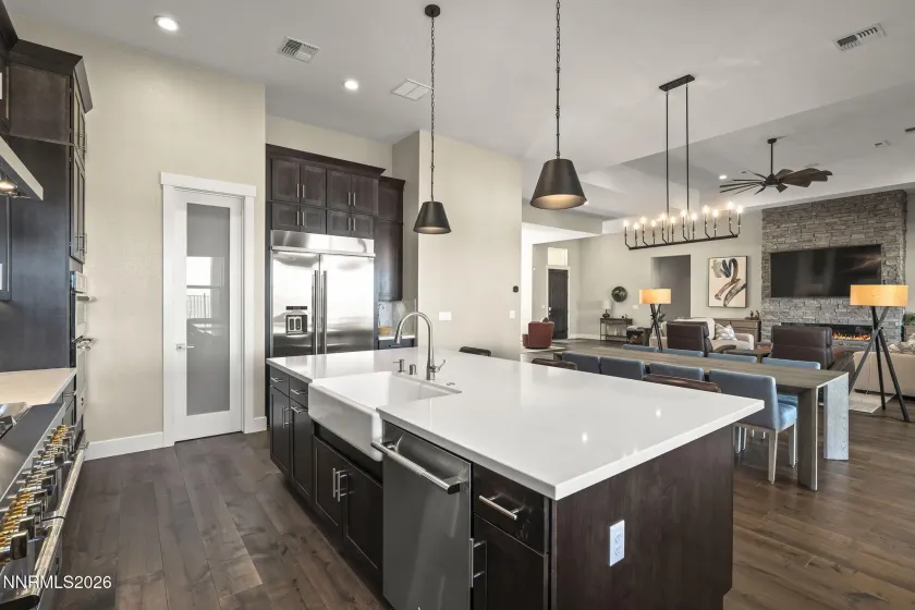 3035 Feathertop, Reno, Nevada 89521, 4 Bedrooms Bedrooms, ,4 BathroomsBathrooms,Residential,Residential,Feathertop,260000677