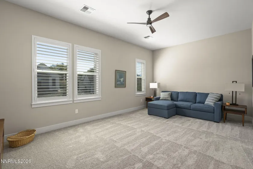 3035 Feathertop, Reno, Nevada 89521, 4 Bedrooms Bedrooms, ,4 BathroomsBathrooms,Residential,Residential,Feathertop,260000677