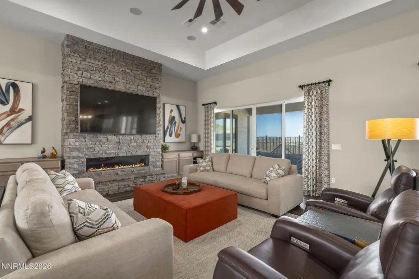 3035 Feathertop, Reno, Nevada 89521, 4 Bedrooms Bedrooms, ,4 BathroomsBathrooms,Residential,Residential,Feathertop,260000677