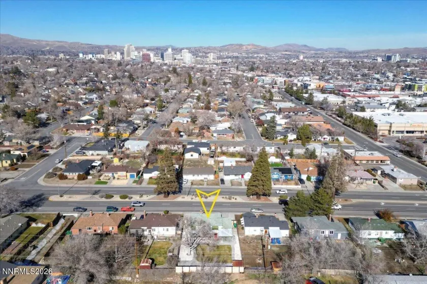 320 Plumb, Reno, Nevada 89509, 4 Bedrooms Bedrooms, ,2 BathroomsBathrooms,Residential,Residential,Plumb,260000680