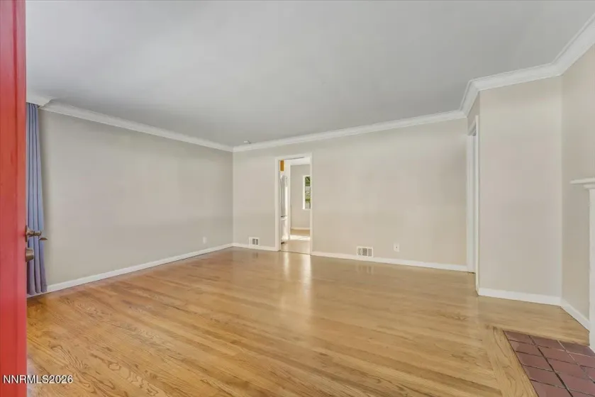 320 Plumb, Reno, Nevada 89509, 4 Bedrooms Bedrooms, ,2 BathroomsBathrooms,Residential,Residential,Plumb,260000680