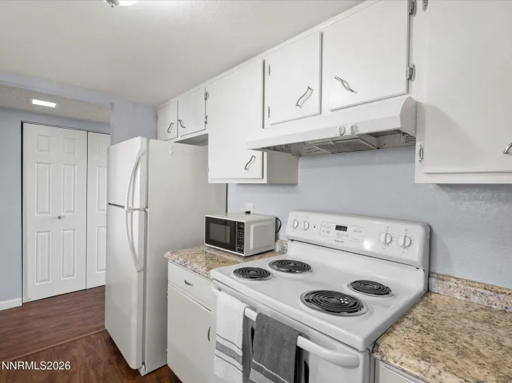 13902 Lear, Reno, Nevada 89506, 2 Bedrooms Bedrooms, ,2 BathroomsBathrooms,Residential,Residential,Lear,260000687