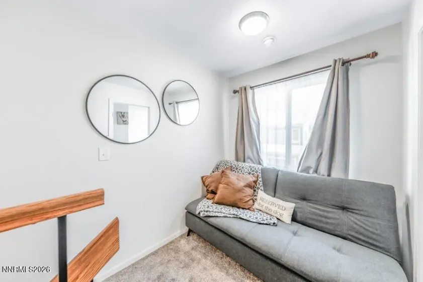 979 Damon, Sparks, Nevada 89431, 2 Bedrooms Bedrooms, ,2 BathroomsBathrooms,Residential,Residential,Damon,260000688