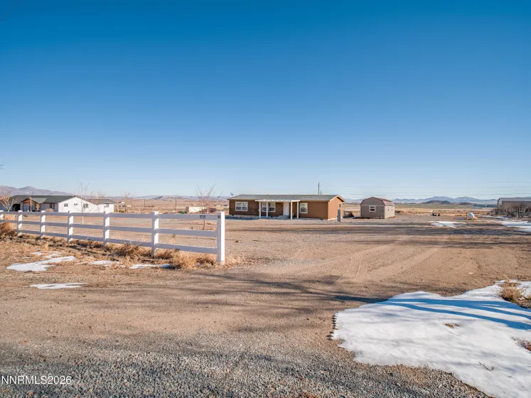 50 Locust, Yerington, Nevada 89447, 3 Bedrooms Bedrooms, ,2 BathroomsBathrooms,Residential,Residential,Locust,260000690