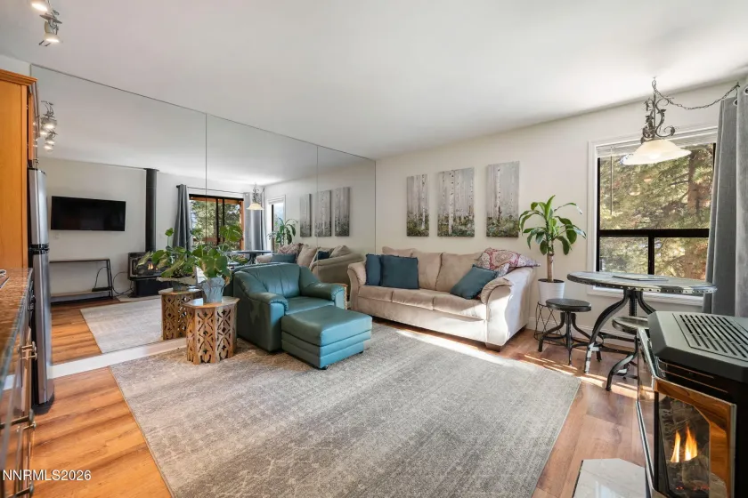 699 Hogan, Incline Village, Nevada 89451, 3 Bedrooms Bedrooms, ,3 BathroomsBathrooms,Residential,Residential,Hogan,260000695