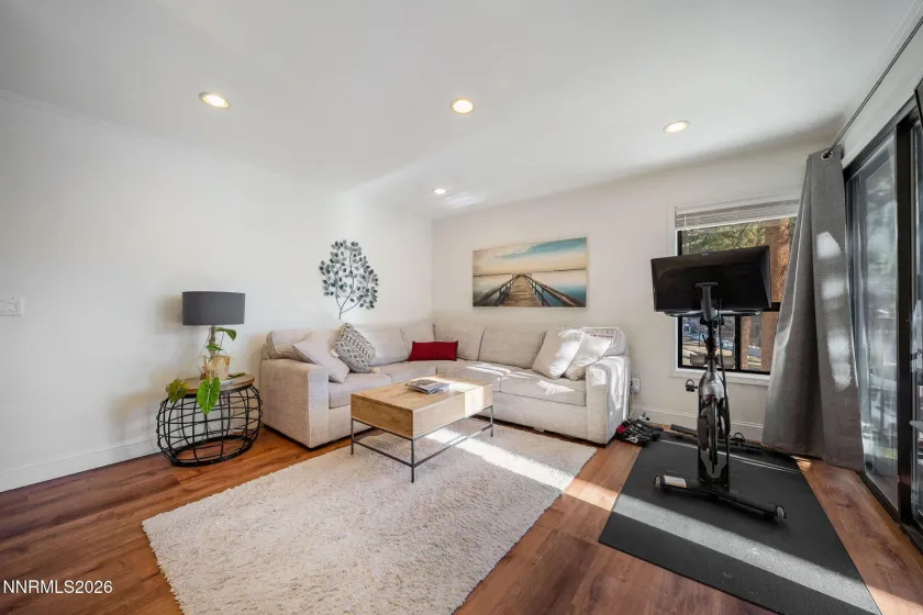 699 Hogan, Incline Village, Nevada 89451, 3 Bedrooms Bedrooms, ,3 BathroomsBathrooms,Residential,Residential,Hogan,260000695