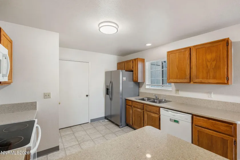 3959 Kings, Reno, Nevada 89503, 3 Bedrooms Bedrooms, ,3 BathroomsBathrooms,Residential,Residential,Kings,260000703