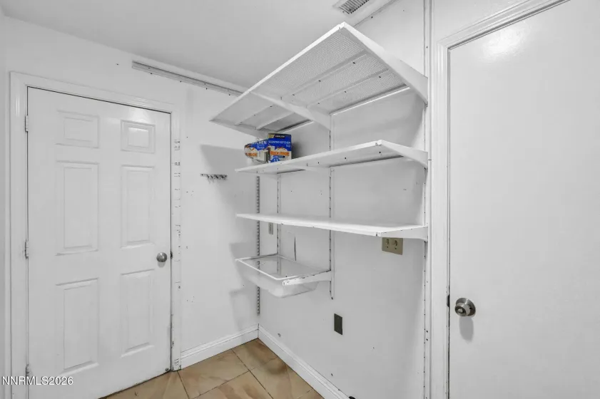 1564 Truckee, Carson City, Nevada 89701, 3 Bedrooms Bedrooms, ,3 BathroomsBathrooms,Residential,Residential,Truckee,260000704