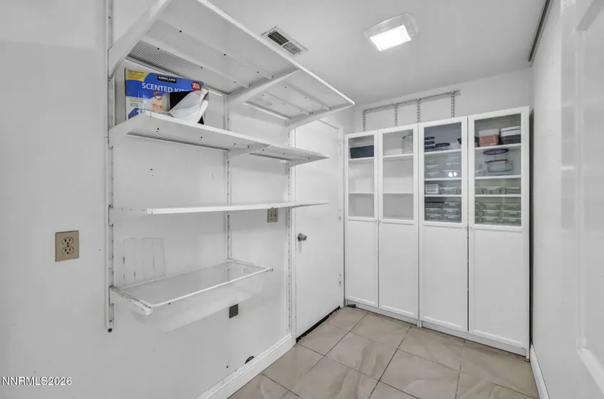 1564 Truckee, Carson City, Nevada 89701, 3 Bedrooms Bedrooms, ,3 BathroomsBathrooms,Residential,Residential,Truckee,260000704