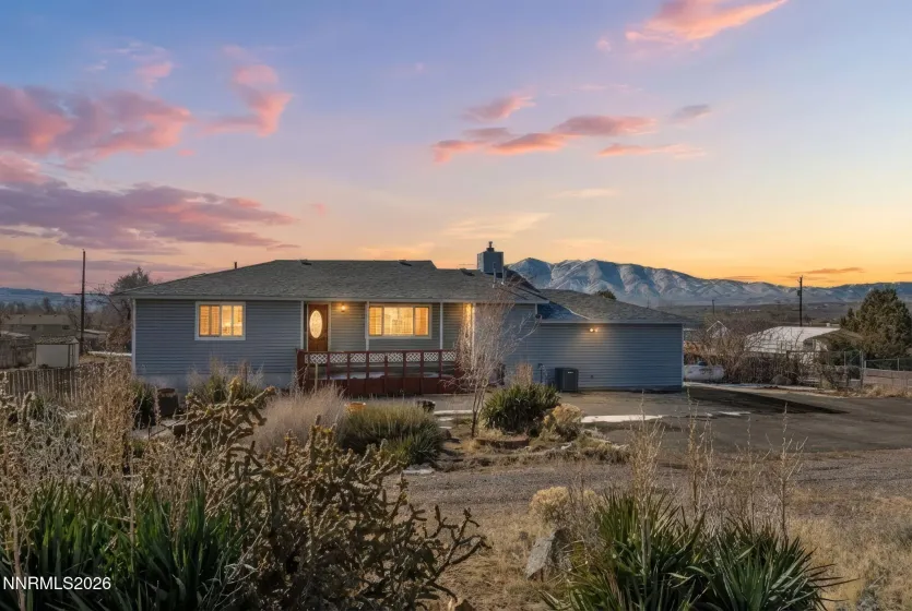 11630 Fir, Reno, Nevada 89506, 4 Bedrooms Bedrooms, ,3 BathroomsBathrooms,Residential,Residential,Fir,260000707