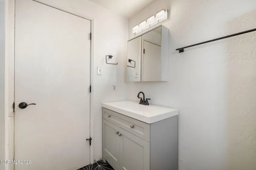 11630 Fir, Reno, Nevada 89506, 4 Bedrooms Bedrooms, ,3 BathroomsBathrooms,Residential,Residential,Fir,260000707