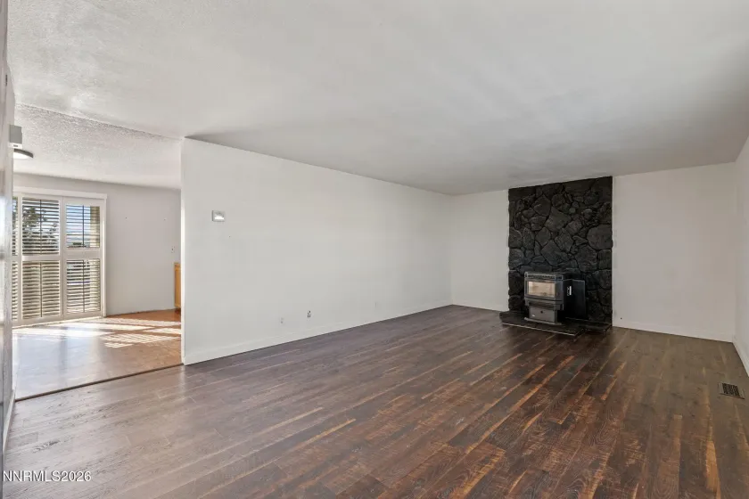 11630 Fir, Reno, Nevada 89506, 4 Bedrooms Bedrooms, ,3 BathroomsBathrooms,Residential,Residential,Fir,260000707