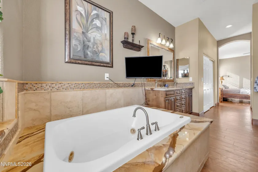 8051 Caceres, Sparks, Nevada 89436, 4 Bedrooms Bedrooms, ,3 BathroomsBathrooms,Residential,Residential,Caceres,260000709