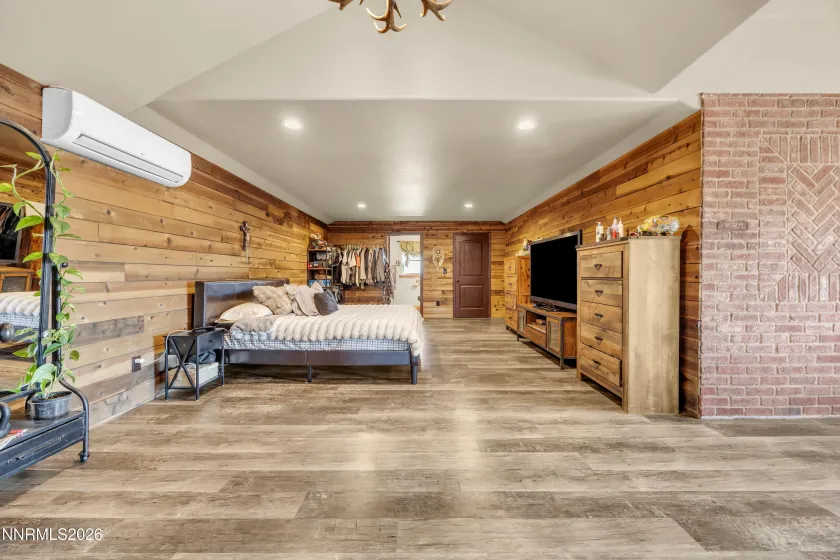 8051 Caceres, Sparks, Nevada 89436, 4 Bedrooms Bedrooms, ,3 BathroomsBathrooms,Residential,Residential,Caceres,260000709