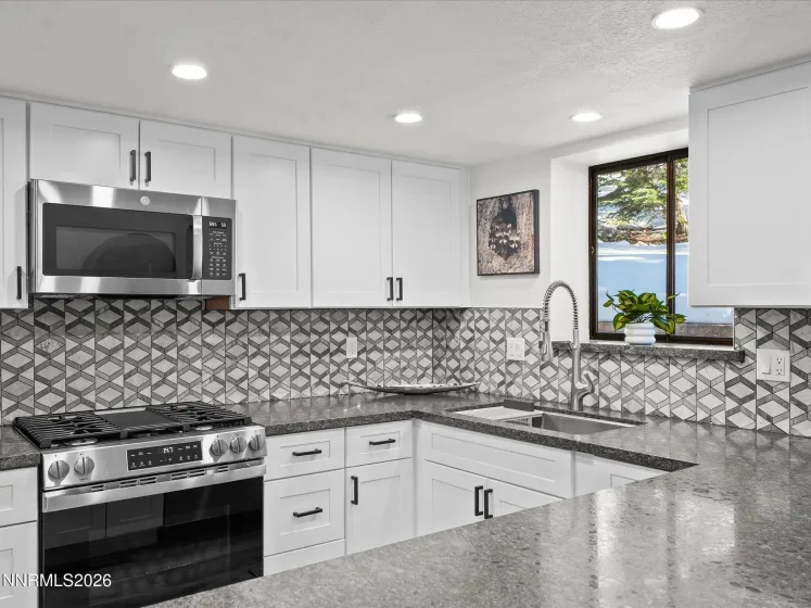 449 Andria, Stateline, Nevada 89449, 4 Bedrooms Bedrooms, ,2 BathroomsBathrooms,Residential,Residential,Andria,240010492