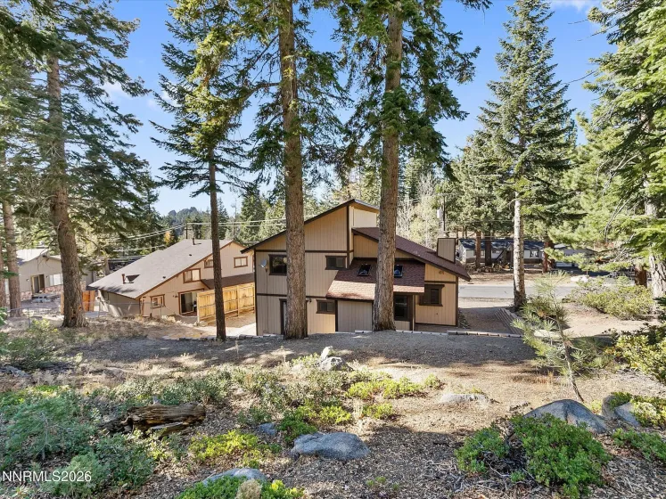 449 Andria, Stateline, Nevada 89449, 4 Bedrooms Bedrooms, ,2 BathroomsBathrooms,Residential,Residential,Andria,240010492