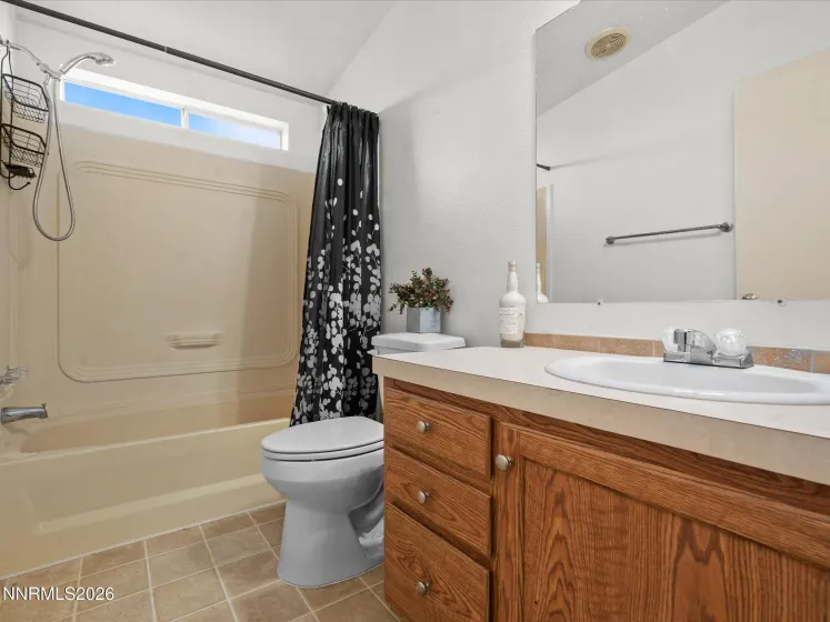 208 Julie, Dayton, Nevada 89403, 3 Bedrooms Bedrooms, ,2 BathroomsBathrooms,Residential,Residential,Julie,260000717