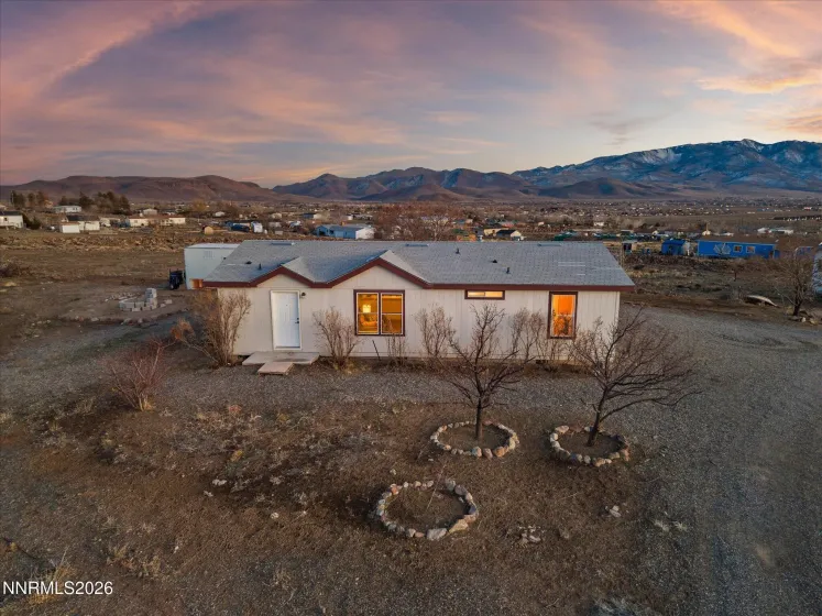 208 Julie, Dayton, Nevada 89403, 3 Bedrooms Bedrooms, ,2 BathroomsBathrooms,Residential,Residential,Julie,260000717