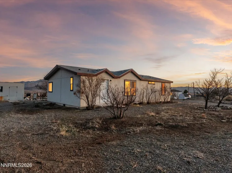 208 Julie, Dayton, Nevada 89403, 3 Bedrooms Bedrooms, ,2 BathroomsBathrooms,Residential,Residential,Julie,260000717