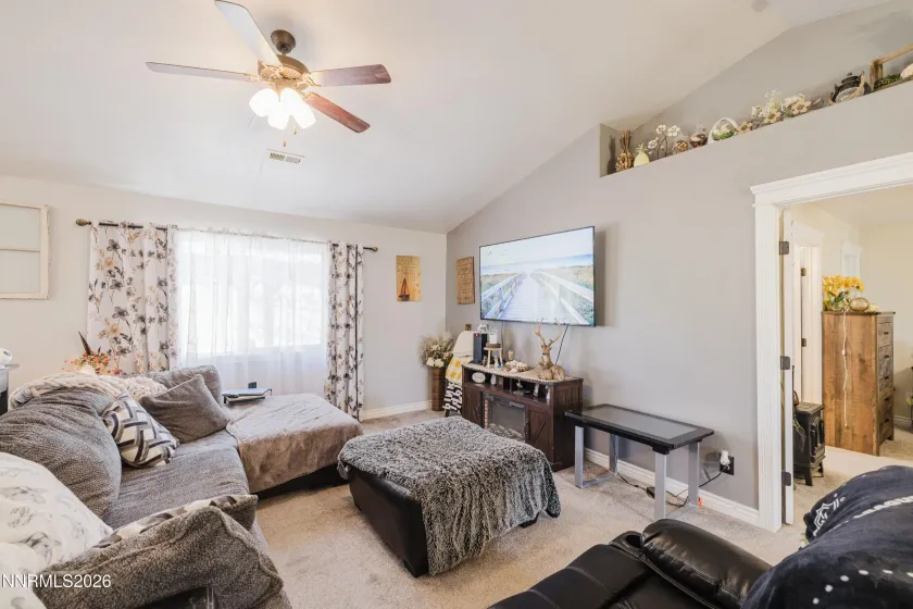 1151 Amber, Elko, Nevada 89801, 3 Bedrooms Bedrooms, ,2 BathroomsBathrooms,Residential,Residential,Amber,260000718