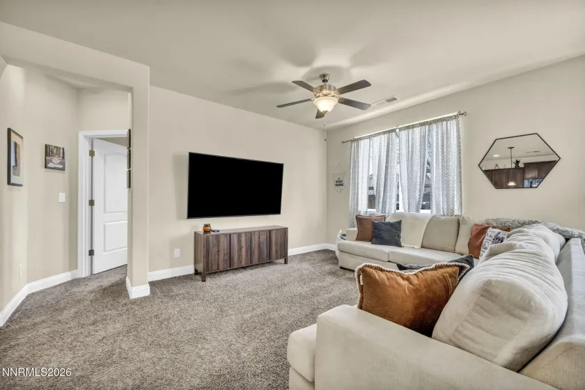 7058 Cinder Village, Sparks, Nevada 89436, 3 Bedrooms Bedrooms, ,2 BathroomsBathrooms,Residential,Residential,Cinder Village,260000719