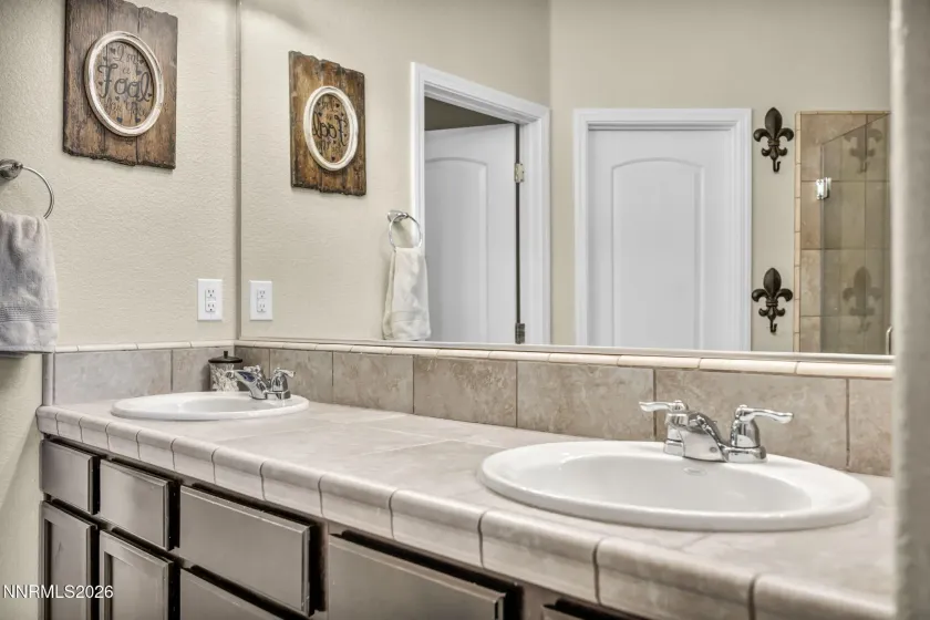 7058 Cinder Village, Sparks, Nevada 89436, 3 Bedrooms Bedrooms, ,2 BathroomsBathrooms,Residential,Residential,Cinder Village,260000719