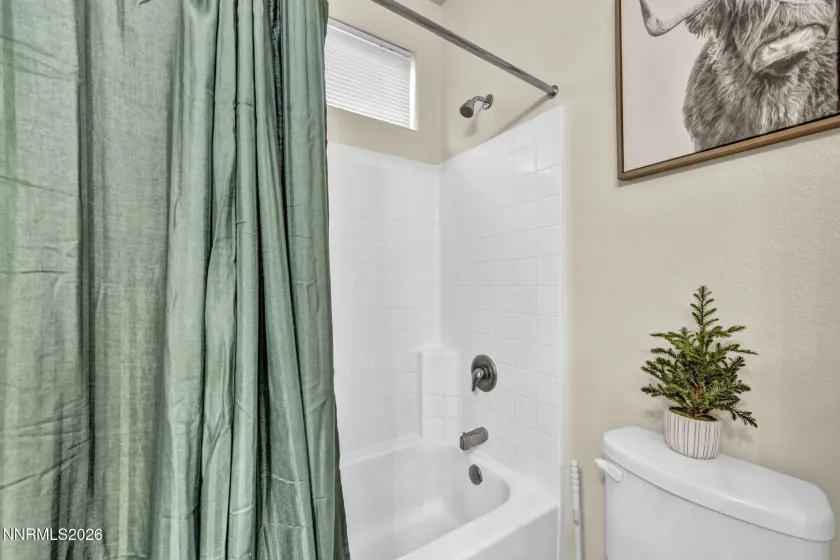 7058 Cinder Village, Sparks, Nevada 89436, 3 Bedrooms Bedrooms, ,2 BathroomsBathrooms,Residential,Residential,Cinder Village,260000719