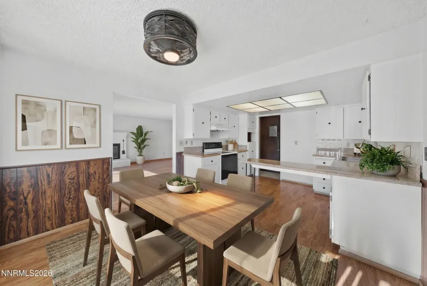 240 Gault, Sparks, Nevada 89431, 3 Bedrooms Bedrooms, ,2 BathroomsBathrooms,Residential,Residential,Gault,260000721