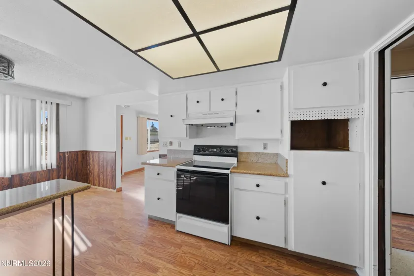 240 Gault, Sparks, Nevada 89431, 3 Bedrooms Bedrooms, ,2 BathroomsBathrooms,Residential,Residential,Gault,260000721