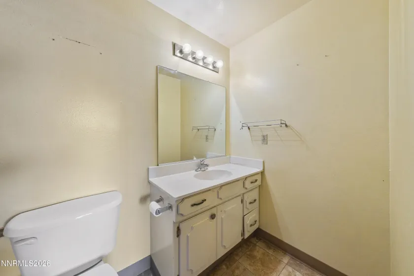 240 Gault, Sparks, Nevada 89431, 3 Bedrooms Bedrooms, ,2 BathroomsBathrooms,Residential,Residential,Gault,260000721