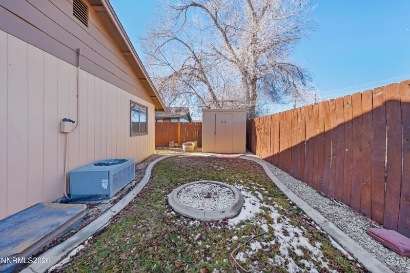 240 Gault, Sparks, Nevada 89431, 3 Bedrooms Bedrooms, ,2 BathroomsBathrooms,Residential,Residential,Gault,260000721