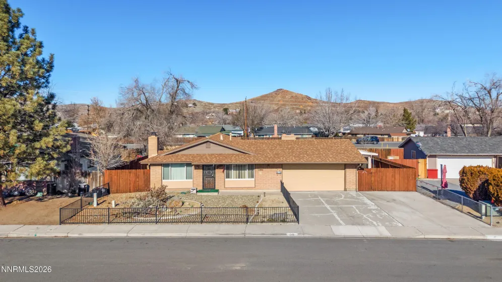 240 Gault, Sparks, Nevada 89431, 3 Bedrooms Bedrooms, ,2 BathroomsBathrooms,Residential,Residential,Gault,260000721