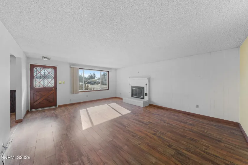 240 Gault, Sparks, Nevada 89431, 3 Bedrooms Bedrooms, ,2 BathroomsBathrooms,Residential,Residential,Gault,260000721