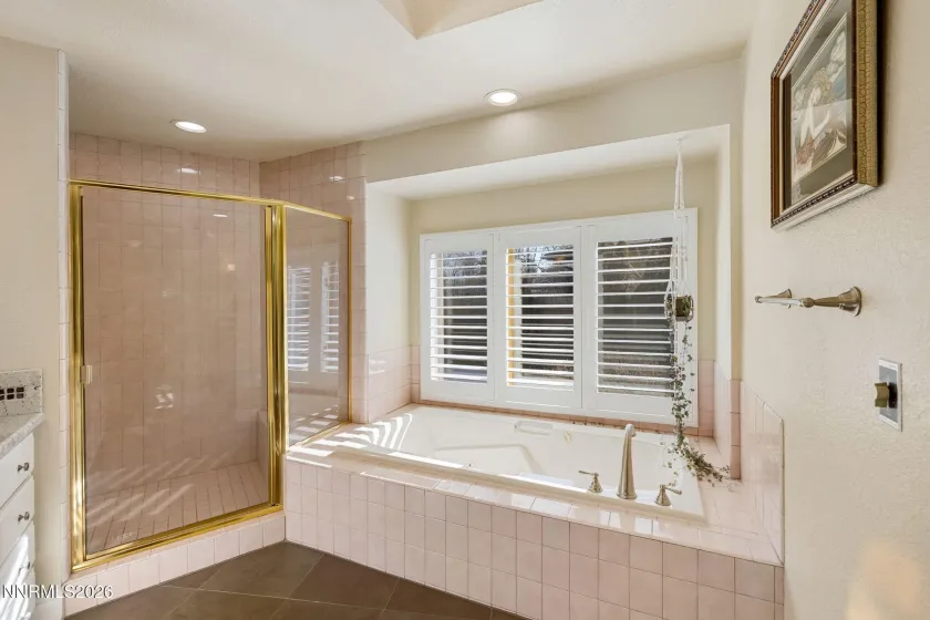 4390 Interlaken, Reno, Nevada 89509, 4 Bedrooms Bedrooms, ,3 BathroomsBathrooms,Residential,Residential,Interlaken,260000722