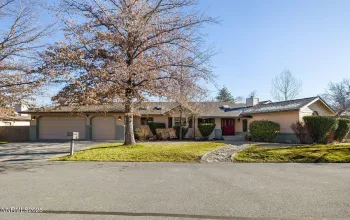 4390 Interlaken, Reno, Nevada 89509, 4 Bedrooms Bedrooms, ,3 BathroomsBathrooms,Residential,Residential,Interlaken,260000722