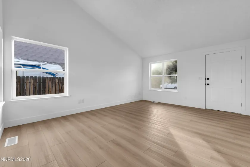 6810 Sunkist, Sparks, Nevada 89436, 2 Bedrooms Bedrooms, ,2 BathroomsBathrooms,Residential,Residential,Sunkist,260000723