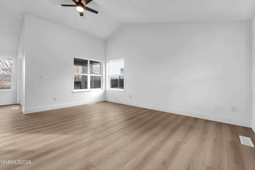 6810 Sunkist, Sparks, Nevada 89436, 2 Bedrooms Bedrooms, ,2 BathroomsBathrooms,Residential,Residential,Sunkist,260000723