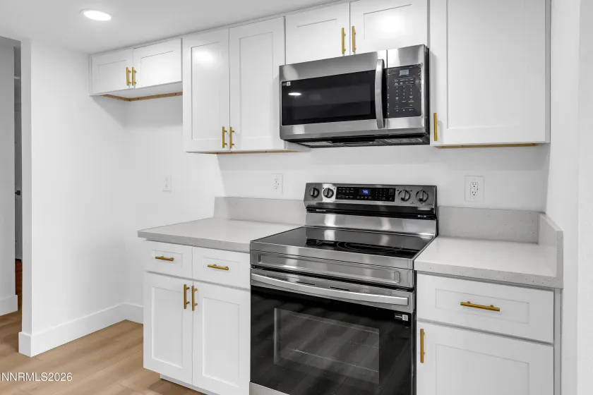 6810 Sunkist, Sparks, Nevada 89436, 2 Bedrooms Bedrooms, ,2 BathroomsBathrooms,Residential,Residential,Sunkist,260000723