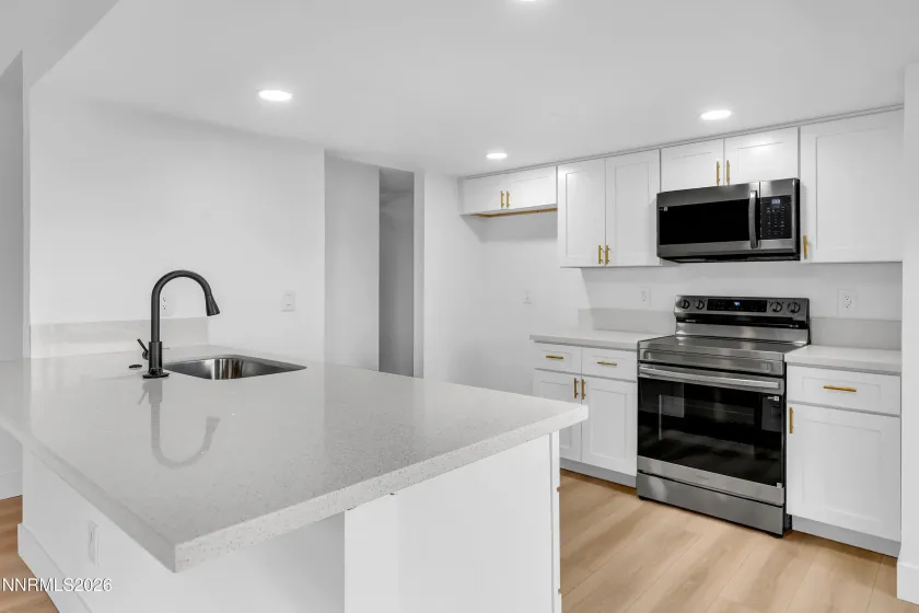 6810 Sunkist, Sparks, Nevada 89436, 2 Bedrooms Bedrooms, ,2 BathroomsBathrooms,Residential,Residential,Sunkist,260000723