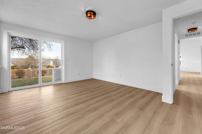 6810 Sunkist, Sparks, Nevada 89436, 2 Bedrooms Bedrooms, ,2 BathroomsBathrooms,Residential,Residential,Sunkist,260000723