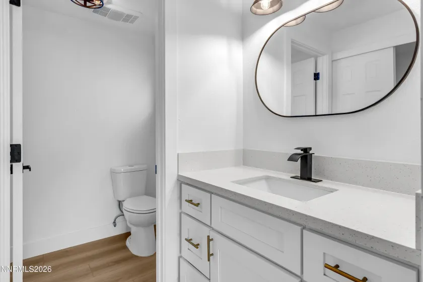 6810 Sunkist, Sparks, Nevada 89436, 2 Bedrooms Bedrooms, ,2 BathroomsBathrooms,Residential,Residential,Sunkist,260000723