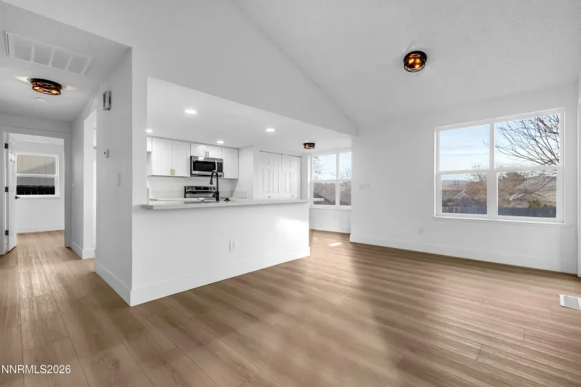 6810 Sunkist, Sparks, Nevada 89436, 2 Bedrooms Bedrooms, ,2 BathroomsBathrooms,Residential,Residential,Sunkist,260000723