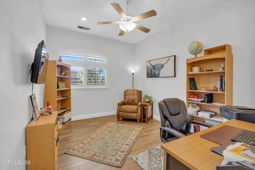 9900 Wilbur May, Reno, Nevada 89521, 2 Bedrooms Bedrooms, ,2 BathroomsBathrooms,Residential,Residential,Wilbur May,260000734