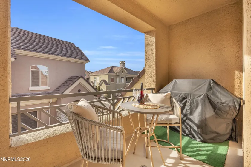 9900 Wilbur May, Reno, Nevada 89521, 2 Bedrooms Bedrooms, ,2 BathroomsBathrooms,Residential,Residential,Wilbur May,260000734