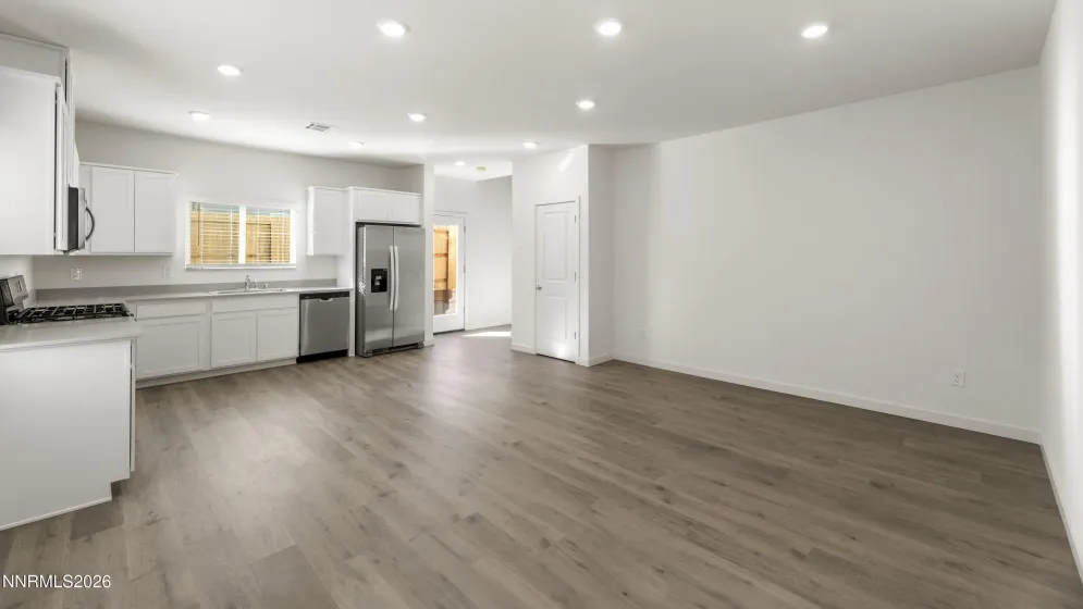 8431 Redwood Dawn, Reno, Nevada 89506, 3 Bedrooms Bedrooms, ,3 BathroomsBathrooms,Residential,Residential,Redwood Dawn,260000745